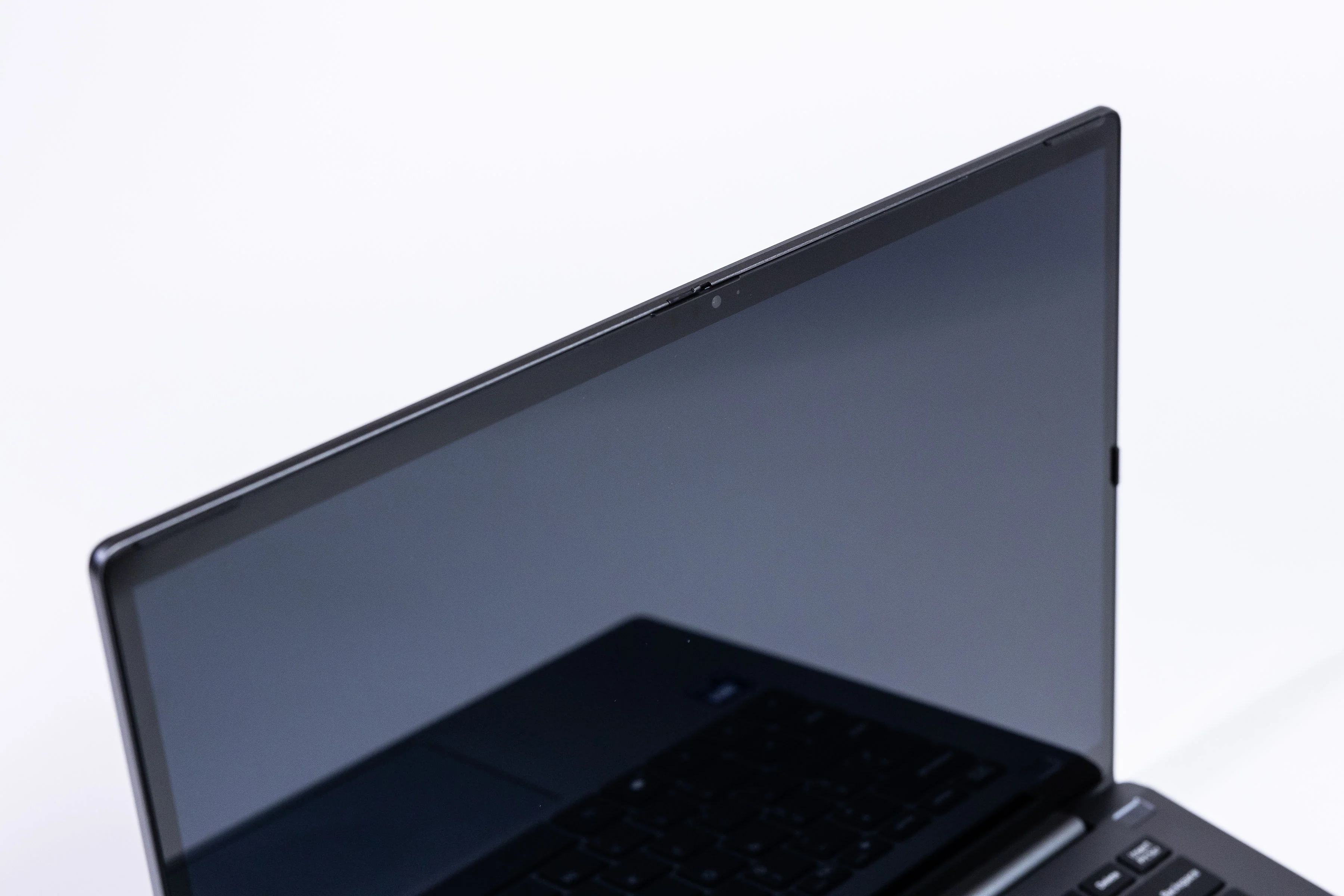 FS 14" Touch | Windows 11 Home | Intel® Core™ Ultra 7 | Aluminum - Image 6